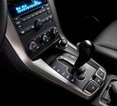 Эвакуатор для автомобилей с АКПП: что важно знать