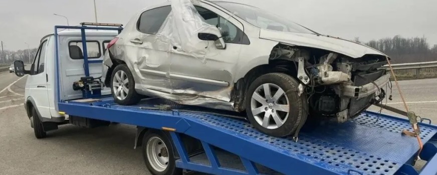 Эвакуатор в Ратомке